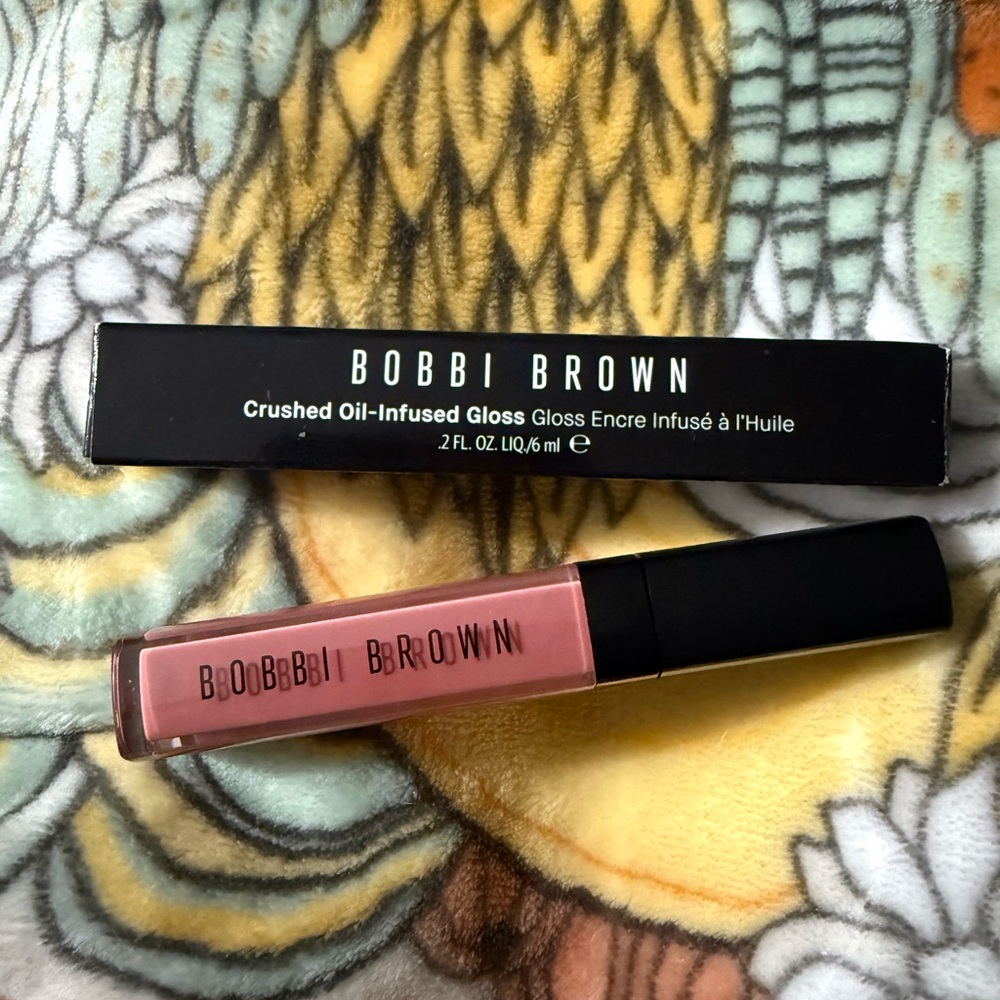 Bobbi Brown Crushed Oil-Infused Gloss In the Buff